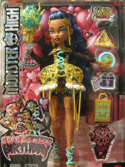 MATTEL MONSTER HIGH CLEO DE NILE SCARY SWEET BIRTDAY