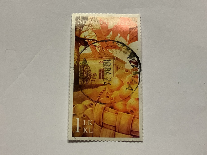 2241/ 2013 Syksyn merkit 4/5 o leimattu loisto