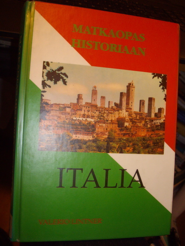 Matkaopas historiaan ITALIA ( Sis.postikulut )
