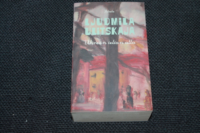 Ludmila Ulitskaja - Vihreän teltan alla