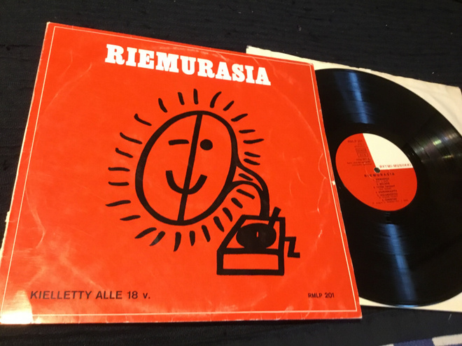 Riemurasia Lp 1968 pikkutuhmien laulujen kp klassikko