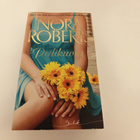 Nora Roberts; Peilikuva - pikkukuva 1