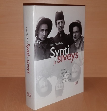 Pirjo Markkola : Synti ja siveys