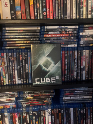 Cube 2: Hypercube