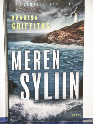 Kaarina Griffiths : MEREN SYLIIN