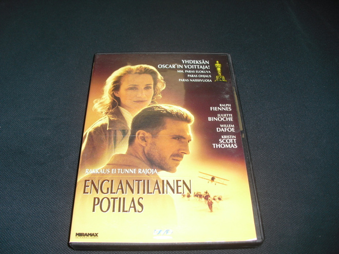 ENGLANTILAINEN POTILAS (Ralph Fiennes)***