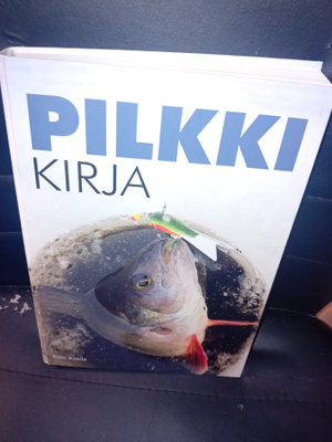 Jussila  : Pilkkikirja ( SIS POSTIKULU  )