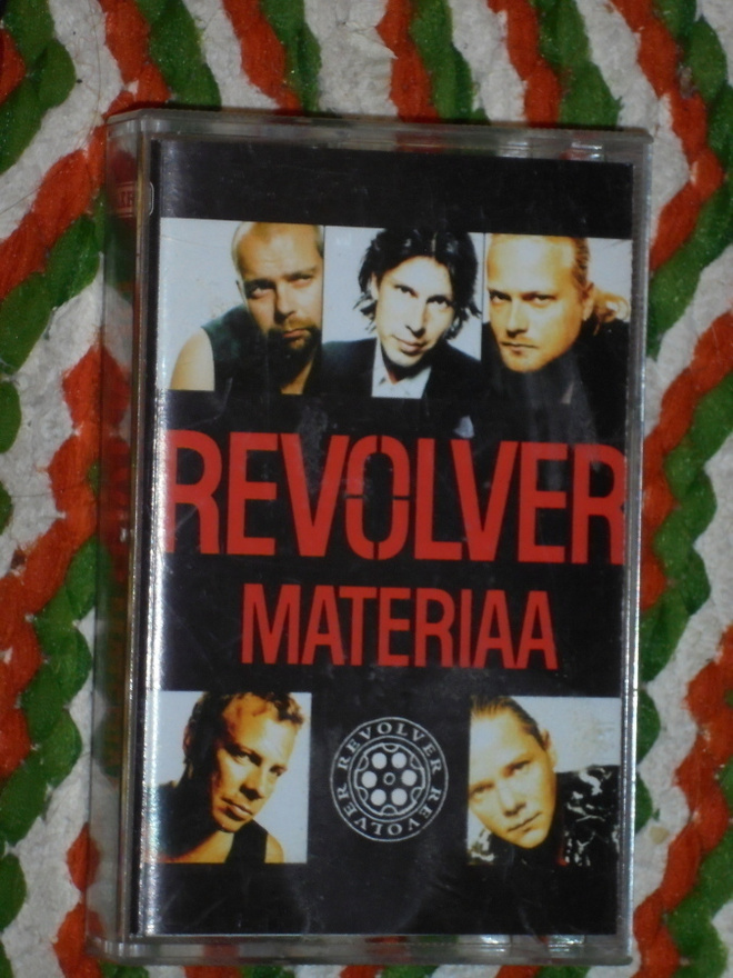 C-kasetti - REVOLVER - Materiaa - 1995  pop rock EX