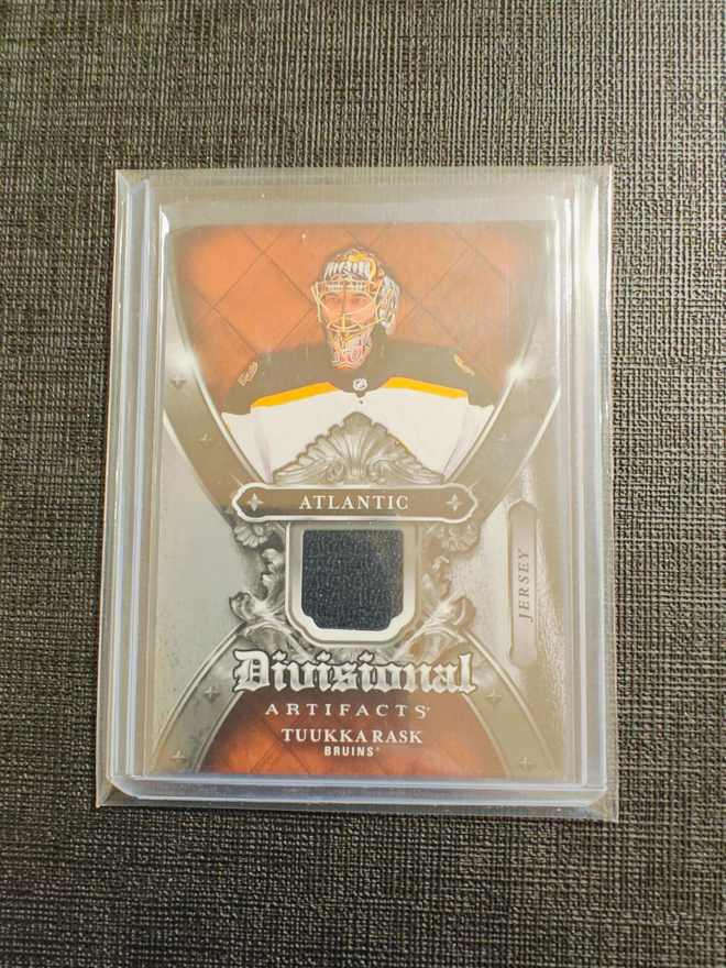 Tuukka Rask - 18-19 Artifacts Divisional Jersey