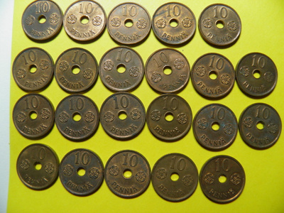 10 pennin reikärahat , 1943, -42 ja 41