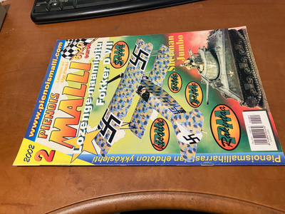 PIENOISMALLI LEHTI 2/2002 HYVÄ