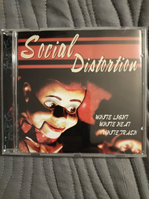 Social Distortion: White Light White Heat White Trash