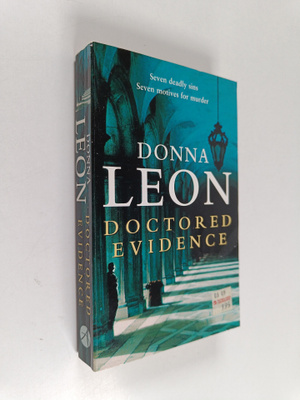 Donna Leon : Doctored Evidence