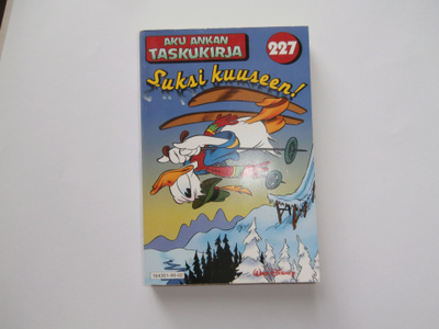 AKU ANKAN TASKUKIRJA 227 SUKSI KUUSEEN