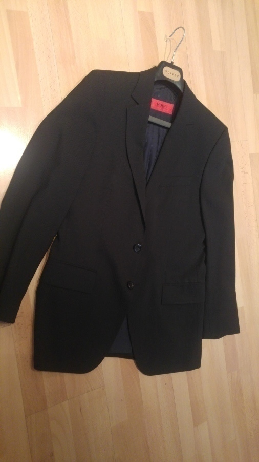 HUGO BOSS Musta puvun takki 46-koko Bleiseri