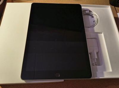 iPad 6th generation Wifi / 32GB (2019)