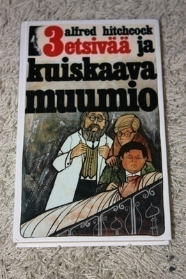 3 etsivää ja kuiskaava muumio