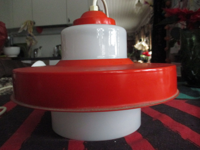 Hieno retro lamppu -50-60 luvulta