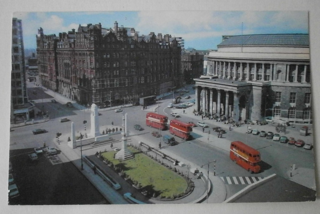 Manchester, St. Peter's Square, bussit, p. 1972 -> Suomeen