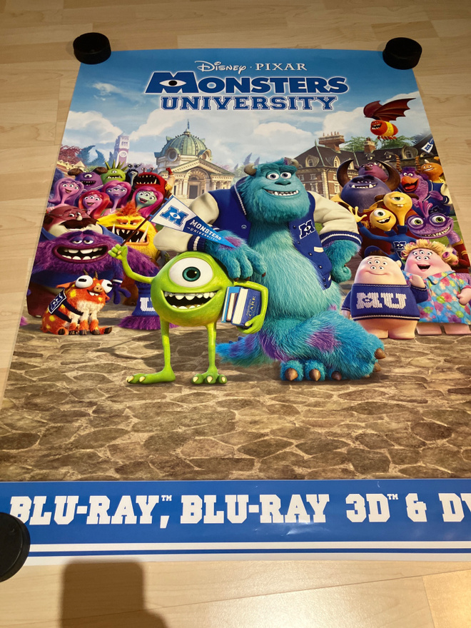 Elokuvajuliste - Disney Pixar - Monsterit Oy (70x100)