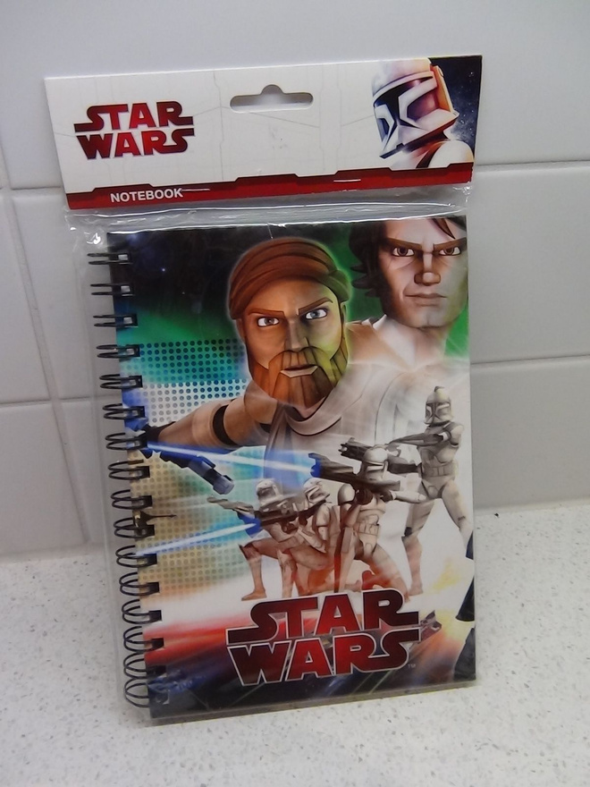 STAR  WARS  MUISTIKIRJA