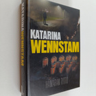 Katarina Wennstam : Hämärän tyttö - pikkukuva 1