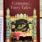 Andersen's Fairy Tales; Grimm's Fairy Tales (hardcover) - pikkukuva 1