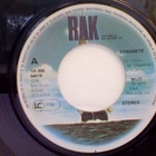 MUD  ::  DYNAMITE / TIGER FEET :: VINYYLI  7"    1974 - pikkukuva 3
