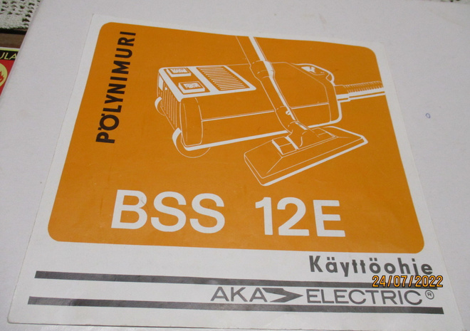 Aka Electric pölyimuri käyttöohje v 1986