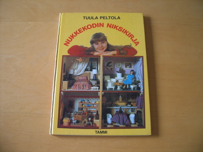 Tuula Peltola: NUKKEKODIN NIKSIKIRJA