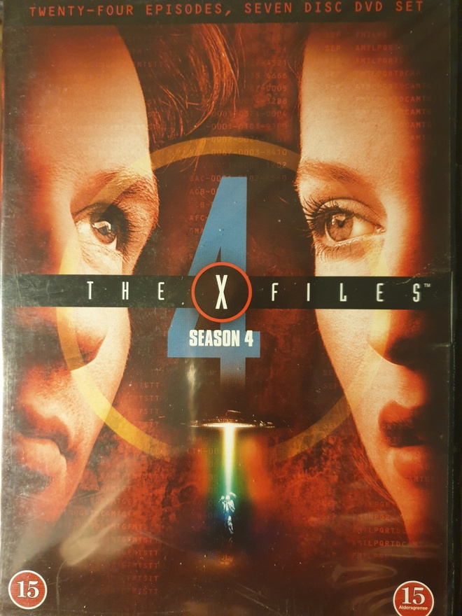 X-Files Salaiset kansiot Kausi 4 DVD UUSI