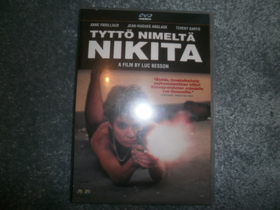 Tyttö Nimeltä Nikita