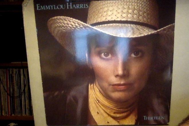 EMMYLOU HARRIS   ::  THIRTEEN   ::   VINYYLI   LP      1986