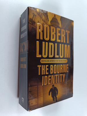 Robert Ludlum : The Bourne Identity