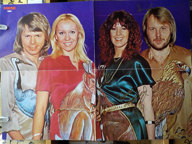 ABBA 3x NIMMARIT JULSITEESSA JA KORTISSA