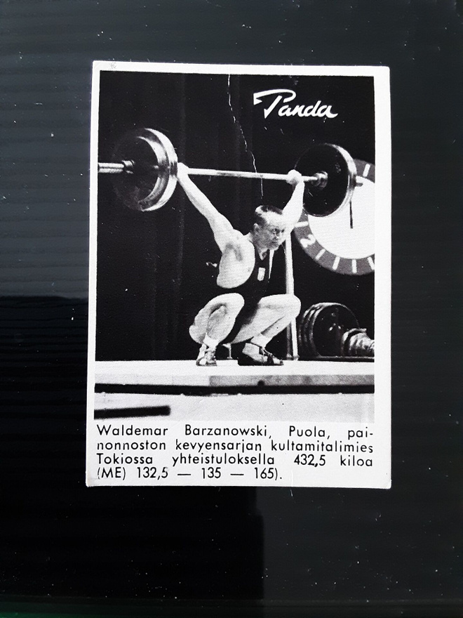 Panda Kultamitali sarjaa Waldemar Barzanowski