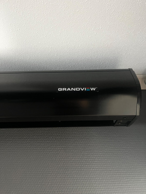 Grandview Cyber Tab-Tension 106" 16:9 -sähkökäyttöinen valko