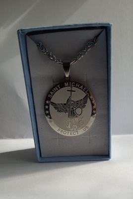 Arkkienkeli Mikael Amuletti (Stainless Steel)