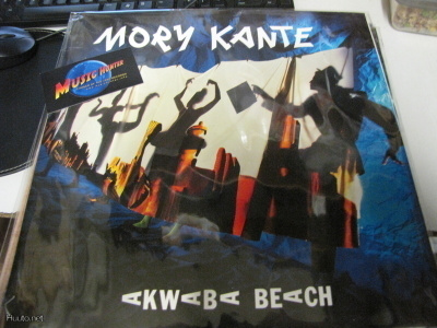 MORY KANTE-AKWABA BEACH LP M-/M-