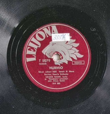 Savikiekko 1952 - Veikko Tuomi - Leijona T 5079