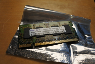 1GB, 800MHz, DDR2-800 PC2-6400, 200p SODIMM, 1.8v