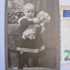 VANHA CDV Valokuva Lasi Tyttö Lelu Nukke 1900-l Vaasa - pikkukuva 1