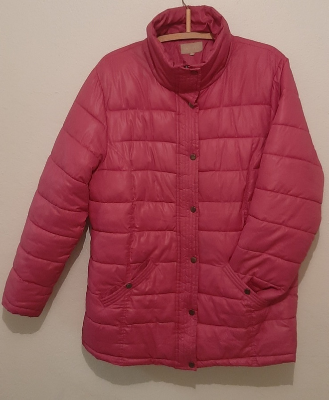 Puolipitkä takki pinkki koko XXL 48