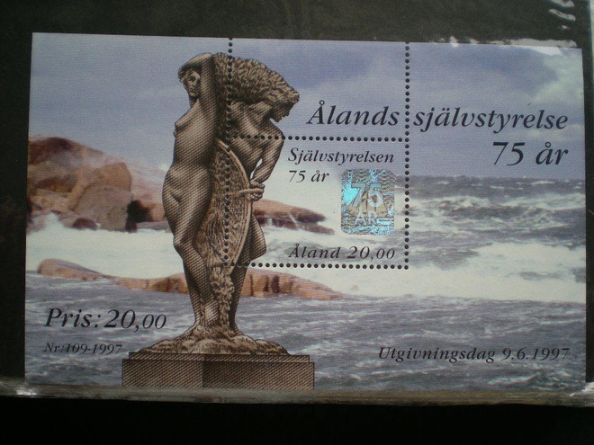 ÅBL3 ** - Ahvenanmaan itsehallinto 75 v. - LaPe 8 €