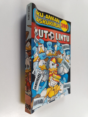Walt Disney : Outo lintu