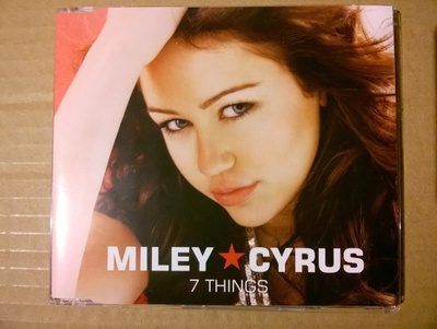 Miley Cyrus - 7 Things CDS