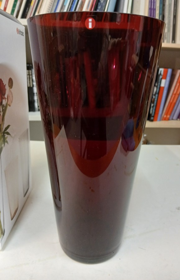 Iittala, Kaj Franck, Kartio maljakko