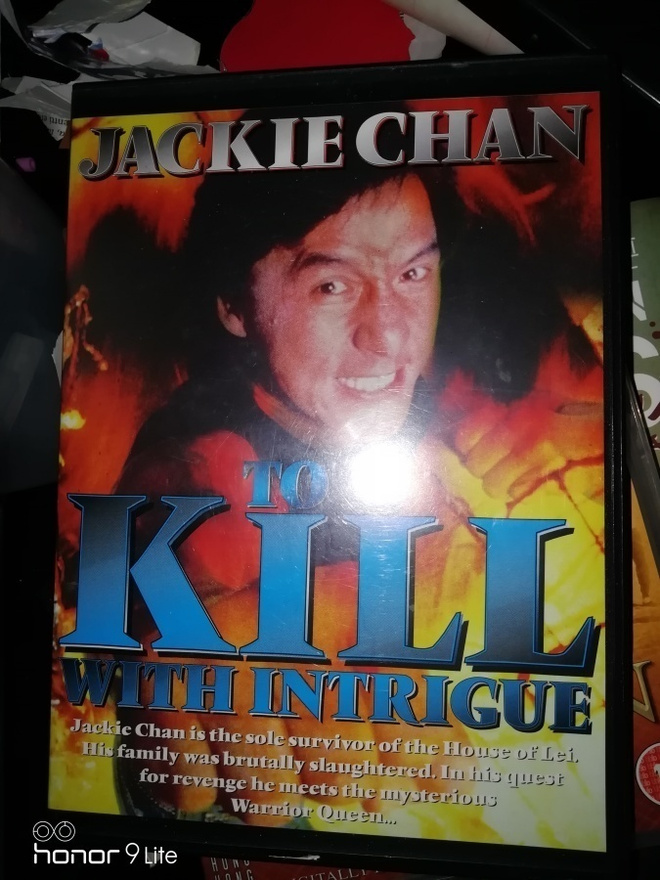 To kill with intrigue