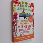 Emmy Abrahamson : Kuinka rakastua mieheen joka tulee pusk... - pikkukuva 1