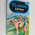 K. M. Peyton : Yli esteitten - pikkukuva 1